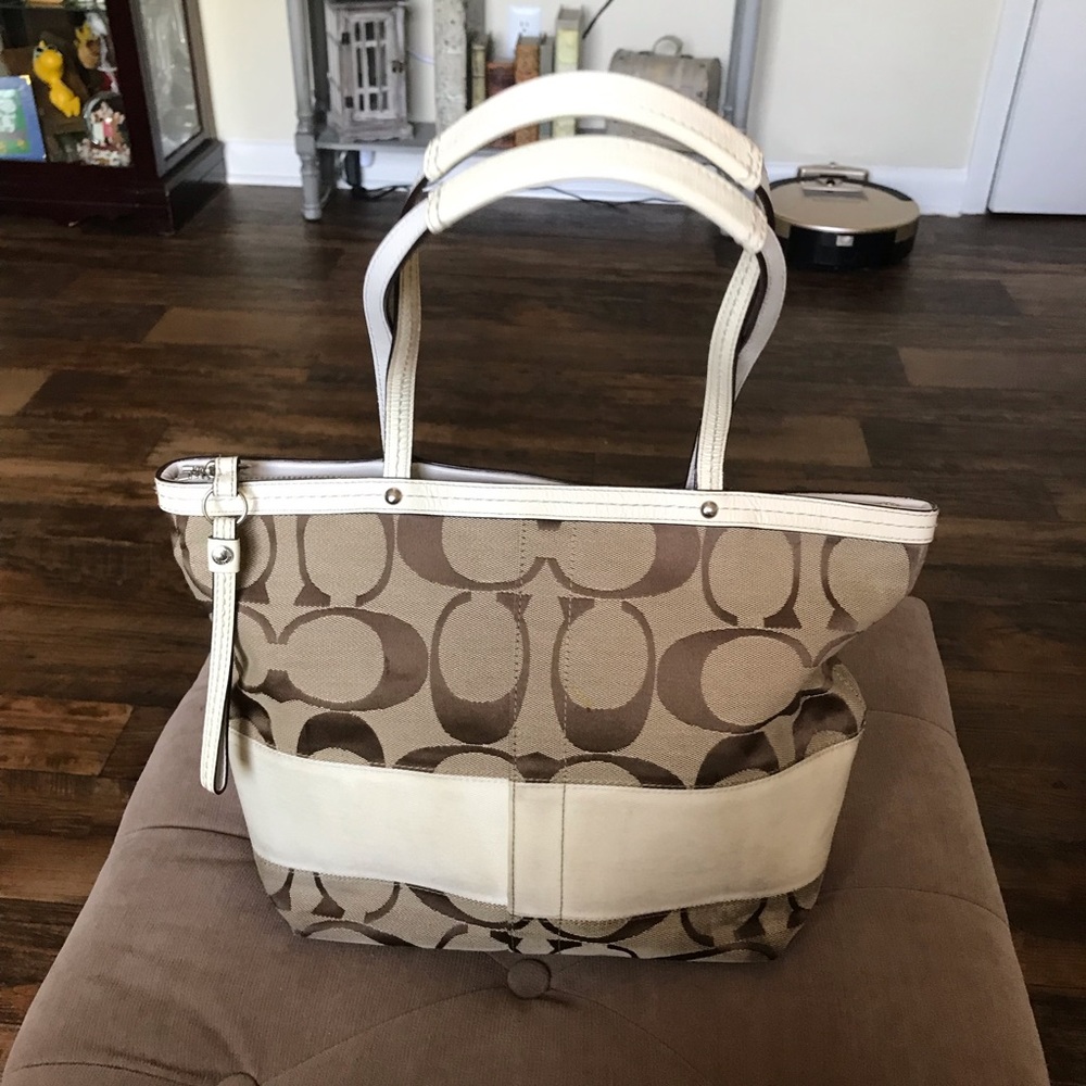 Coach handbag